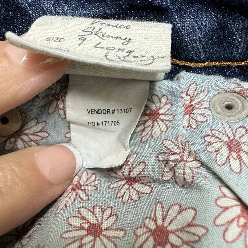 Venus Denim‎ Skinny Jeans Women's 9 Long Blue Medium Wash - Picture 10 of 11